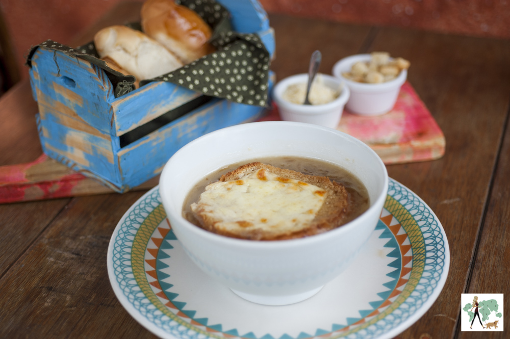 sopa de cebola no estilo alemão