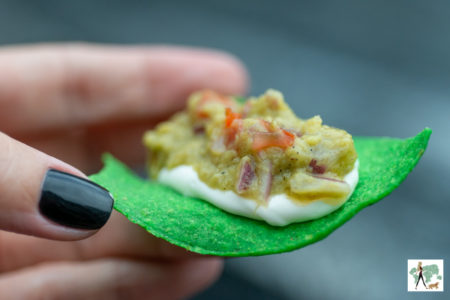 nacho com guacamole