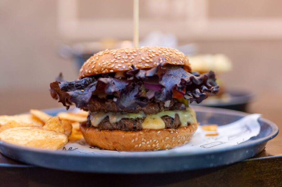 guiapetfriendly-meatdowntown4-900x600
